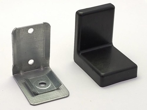 Kątownik z osłoną 50x30 mm - czarny