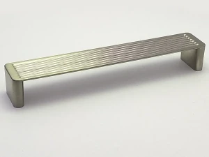 Uchwyt GIUSTI 165 160.003 nikiel szlif L-160
