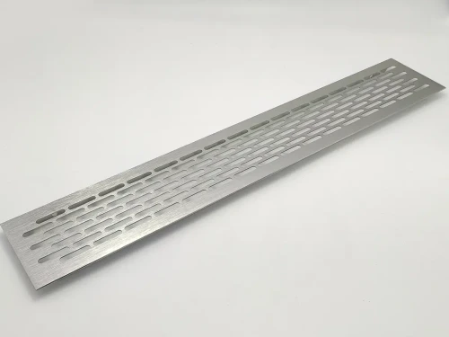 Kratka went.  PM 80x480 INOX