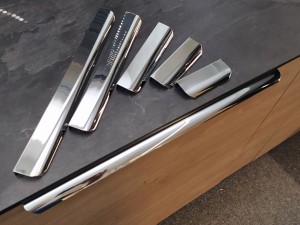 Uchwyt krawędziowy AK02 Chrom