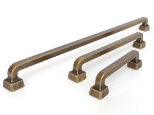 ARTE uchwyt 15217.23 stary mosiądz