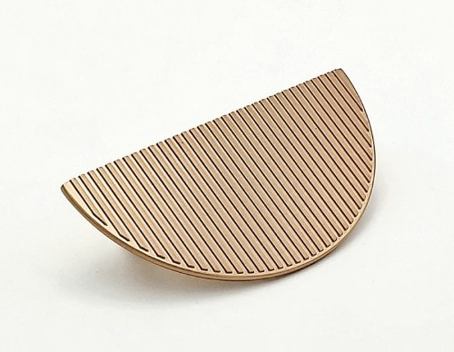 CB2-uchwyt 64mm półokrągły SZAMPAN BRĄZ LINIE