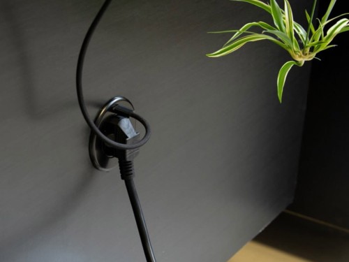 HPF SOLO gniazdo 1x230V UTE + 1xUSB C 20W Czarny mat