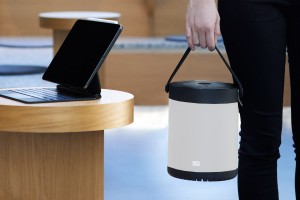 BACHMANN MOV:E zasilacz 1gniazdo Schucko + A/C (Biały/Czarny) +adapter