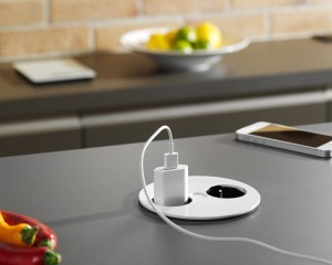 BACHMANN TWIST gniazdo zasilające 1x230V + USB (A+A) kolor BIAŁY