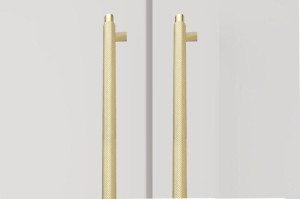 FURNIPART Uchwyt MANOR LONG 640/694 złoty połysk