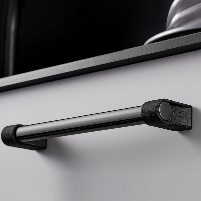 VIEFE Uchwyt CASEY 0700 Czarny tytan połysk